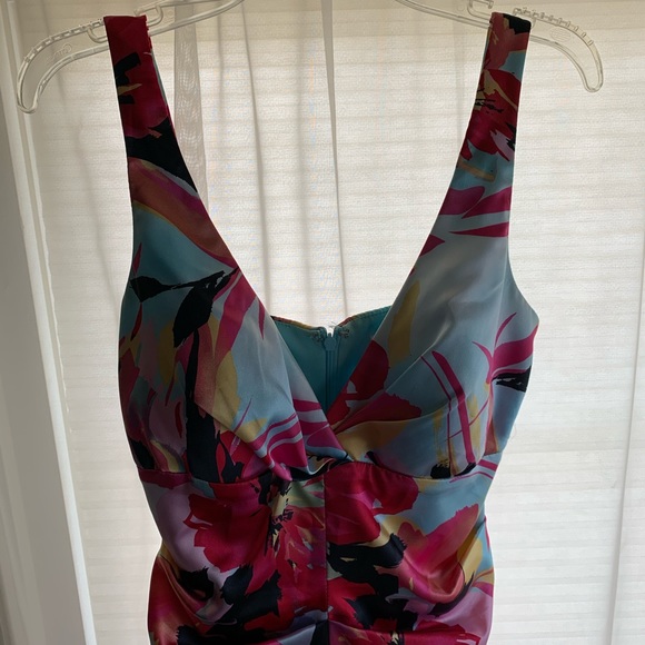 NWOT Cache Colorful Flower Ruched Dress Size 4 - Picture 3 of 8